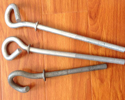 pigtail bolt hook